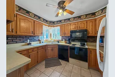 6057 N Lake Road, Lena, IL 61048 - Photo 4