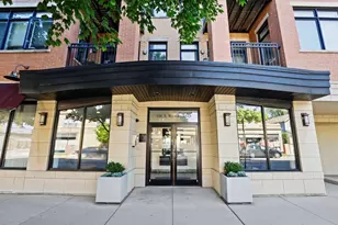 106 S Ridgeland Ave, Oak Park, IL 60302 - Photo 2