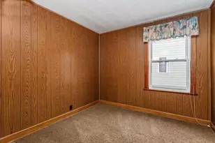 517 Elmwood Ave, Evanston, IL 60202 - Photo 8