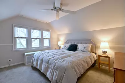 225 S Fairview Avenue, Elmhurst, IL 60126 - Photo 30