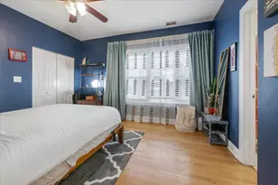 912 W Agatite Ave, Chicago, IL 60640 - Photo 8