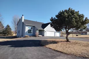 4777 Raymond Dr, Belvidere, IL 61008 - Photo 1