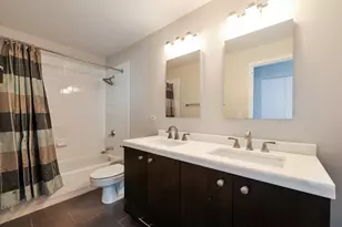 2 E Erie St, Chicago, IL 60611 - Photo 8