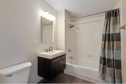 2 E Erie Street #1611, Chicago, IL 60611 - Photo 10