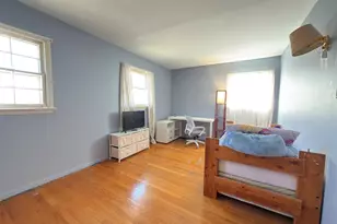 126 Indiana St, Park Forest, IL 60466 - Photo 14