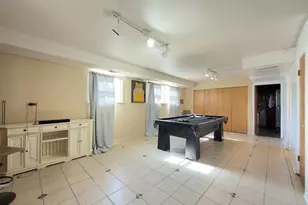 126 Indiana St, Park Forest, IL 60466 - Photo 10