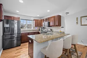 822 Hanson Ave, McHenry, IL 60050 - Photo 12