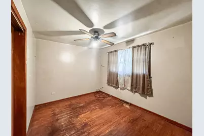 12326 S Indiana Avenue, Chicago, IL 60628 - Photo 8