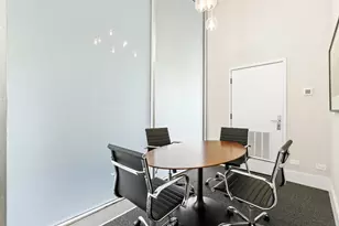 1555 N Dearborn Pkwy, Chicago, IL 60610 - Photo 14