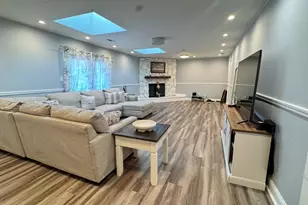 7700 W 83rd St, Bridgeview, IL 60455 - Photo 4