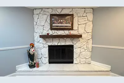 7700 W 83rd Street, Bridgeview, IL 60455 - Photo 8