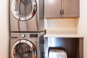 1315 Broadmoor Dr, Champaign, IL 61821 - Photo 18