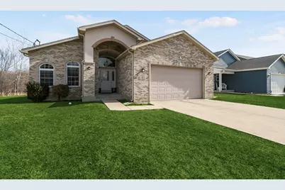 1713 Gilboa Avenue, Zion, IL 60099 - Photo 1