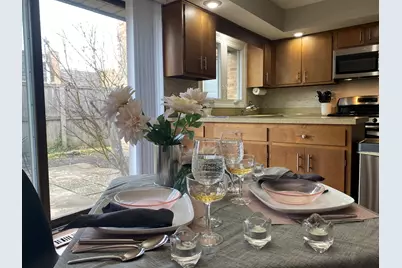 1817 Somerset Lane, Northbrook, IL 60062 - Photo 12