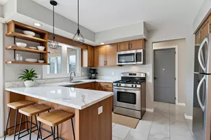 1817 Somerset Ln, Northbrook, IL 60062 - Photo 14