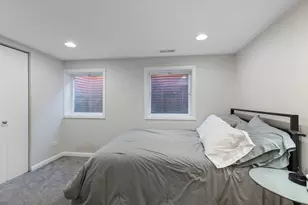 1817 Somerset Ln, Northbrook, IL 60062 - Photo 40