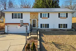 13831 Prairie Center Rd, Morrison, IL 61270 - Photo 1