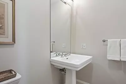 1315 Asbury Avenue, Evanston, IL 60201 - Photo 12