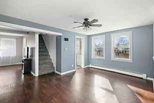 332 W North St, Peotone, IL 60468 - Photo 8