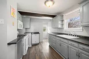 332 W North St, Peotone, IL 60468 - Photo 14