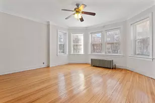 7819 S Cornell Ave, Chicago, IL 60649 - Photo 12