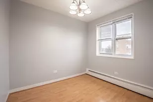 6161 N Hoyne Ave, Chicago, IL 60659 - Photo 8