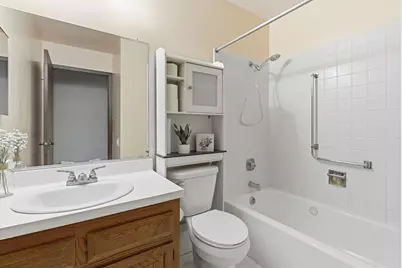 7105 Saint Tropez Court #297, Fox Lake, IL 60020 - Photo 10