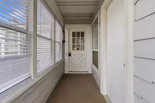 7105 St Tropez Ct, Fox Lake, IL 60020 - Photo 2