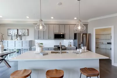 8541 Chadwick Court, Woodridge, IL 60517 - Photo 10