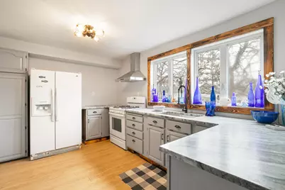 26377 W Marie Avenue, Antioch, IL 60002 - Photo 4