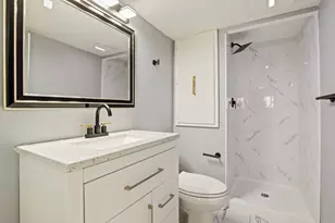 3518 S Manor Dr, Lansing, IL 60438 - Photo 22