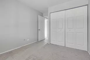 321 Maplewood Ct, Schaumburg, IL 60193 - Photo 16