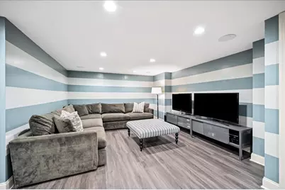 [Address not provided], Winnetka, IL 60093 - Photo 42