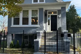 15 S Albany Ave, Chicago, IL 60612 - Photo 1