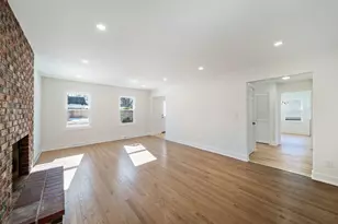 2508 W Atlantic Ave, Waukegan, IL 60085 - Photo 6