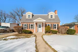 2508 W Atlantic Ave, Waukegan, IL 60085 - Photo 1