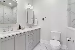 2727 N Kenmore Ave, Chicago, IL 60614 - Photo 16