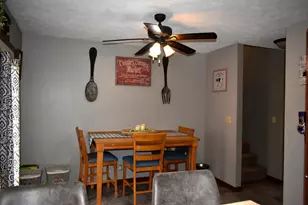 35 W 5th St, El Paso, IL 61738 - Photo 10