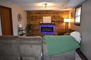 35 W 5th St, El Paso, IL 61738 - Photo 12