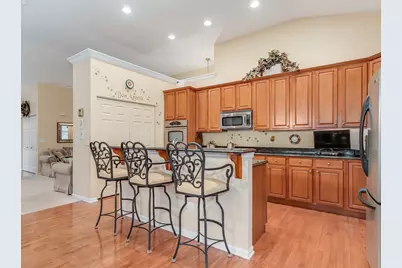 2805 Bond Circle #2805, Naperville, IL 60563 - Photo 8