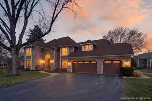 1304 Hawkins Ct, Saint Charles, IL 60174 - Photo 8