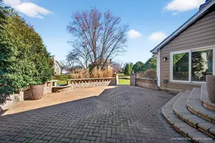 1304 Hawkins Ct, Saint Charles, IL 60174 - Photo 48