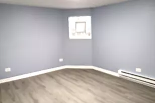 5627 N Campbell Ave, Chicago, IL 60659 - Photo 6