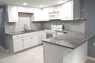 5627 N Campbell Ave, Chicago, IL 60659 - Photo 4