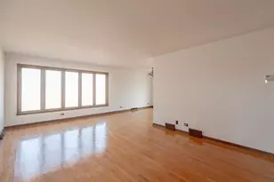 7849 80th Pl, Bridgeview, IL 60455 - Photo 2