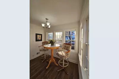 220 S Walnut Street, Sycamore, IL 60178 - Photo 6