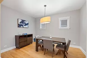 323 Sherman Ave, Evanston, IL 60202 - Photo 4