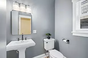 323 Sherman Ave, Evanston, IL 60202 - Photo 10