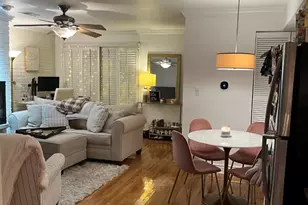 643 W Barry Ave, Chicago, IL 60657 - Photo 8