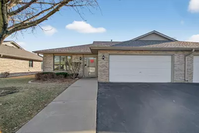 2700 Eagle Drive #2700, Joliet, IL 60436 - Photo 1